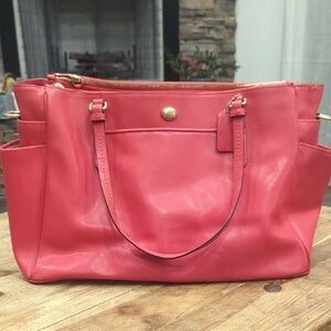 Elegant Red Leather Tote Bag